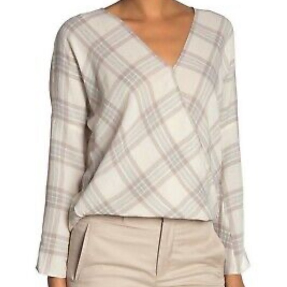 VINCE Plaid Crossover Blouse Long Sleeve Surplice Neck Super Soft Sz S - Picture 2 of 14